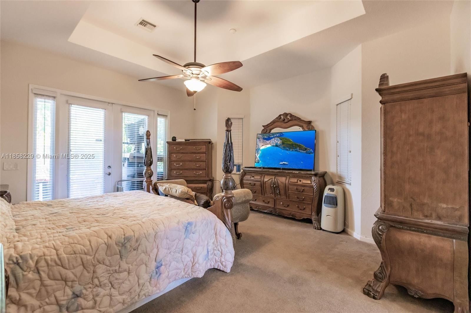 5407 Seagrape Drive — photo 10