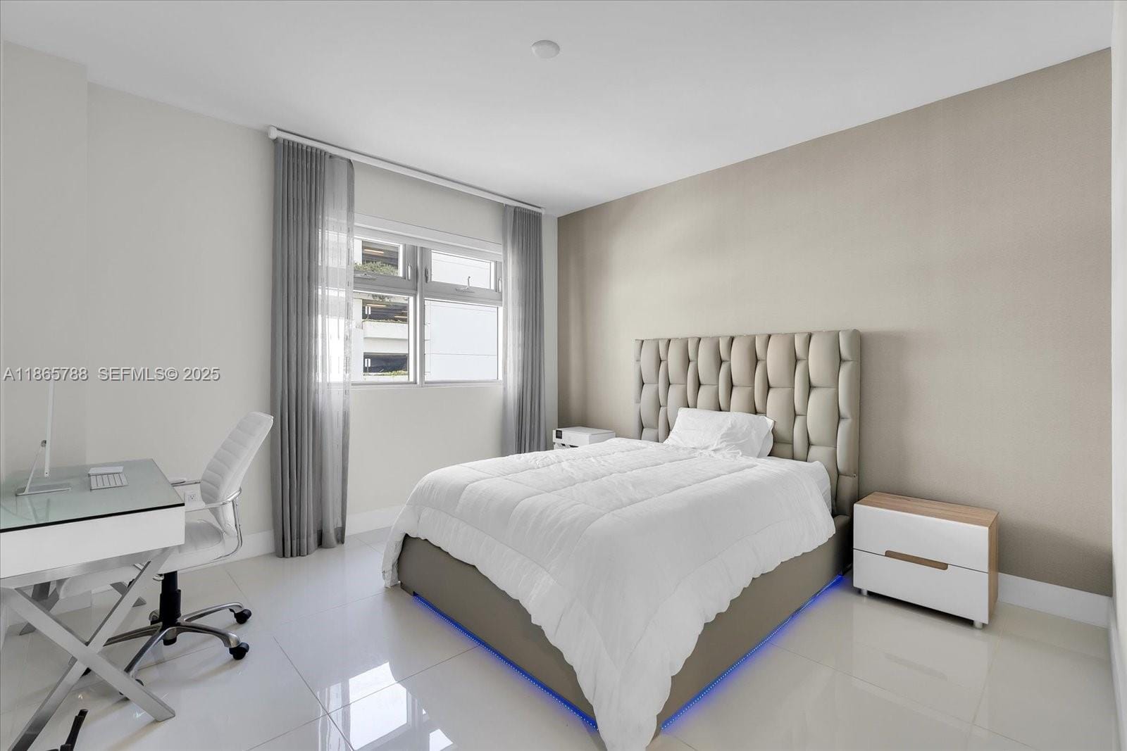 17301 Biscayne Boulevard 401, North Miami Beach, FL 33160 photo 13
