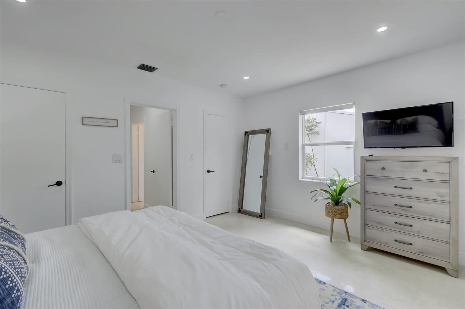 741 NE 16th Terrace, Fort Lauderdale, FL 33304 photo 25