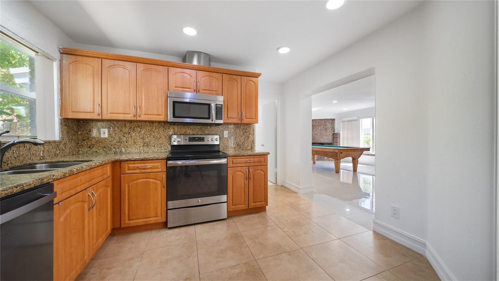 3651 NW 36th Street — photo 6