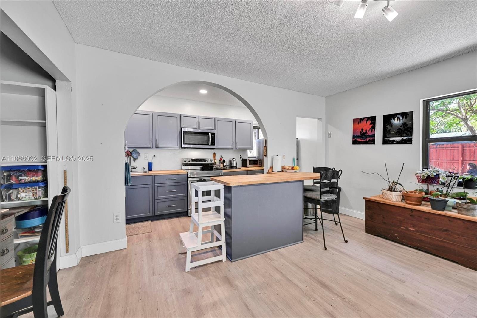 2630 Mckinley Street — photo 12