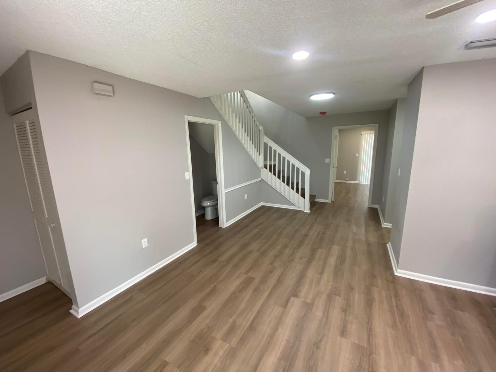 1500 Cypress Way E — photo 7