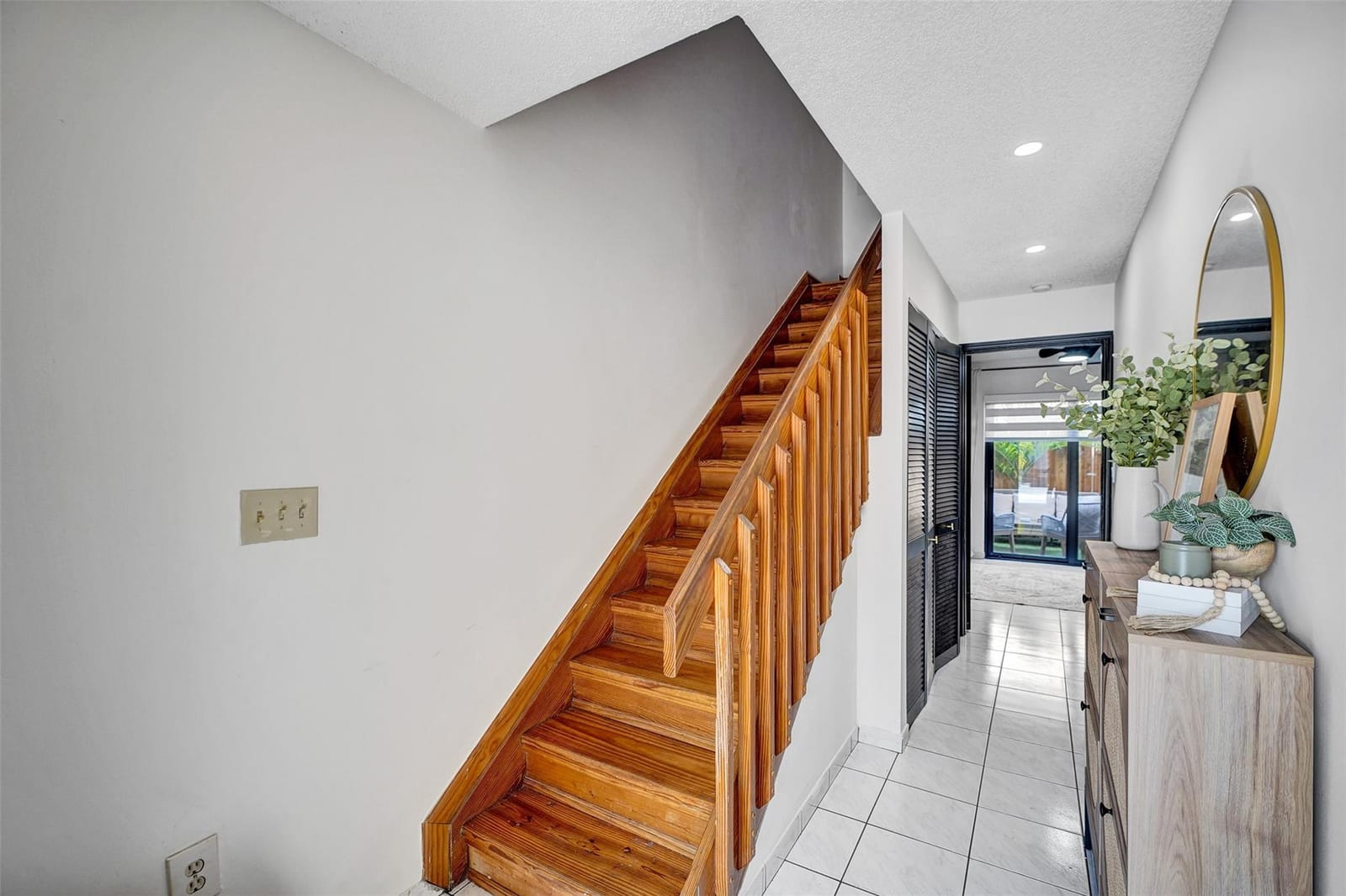 9878 Hammocks Boulevard, Miami, FL 33196 photo 17