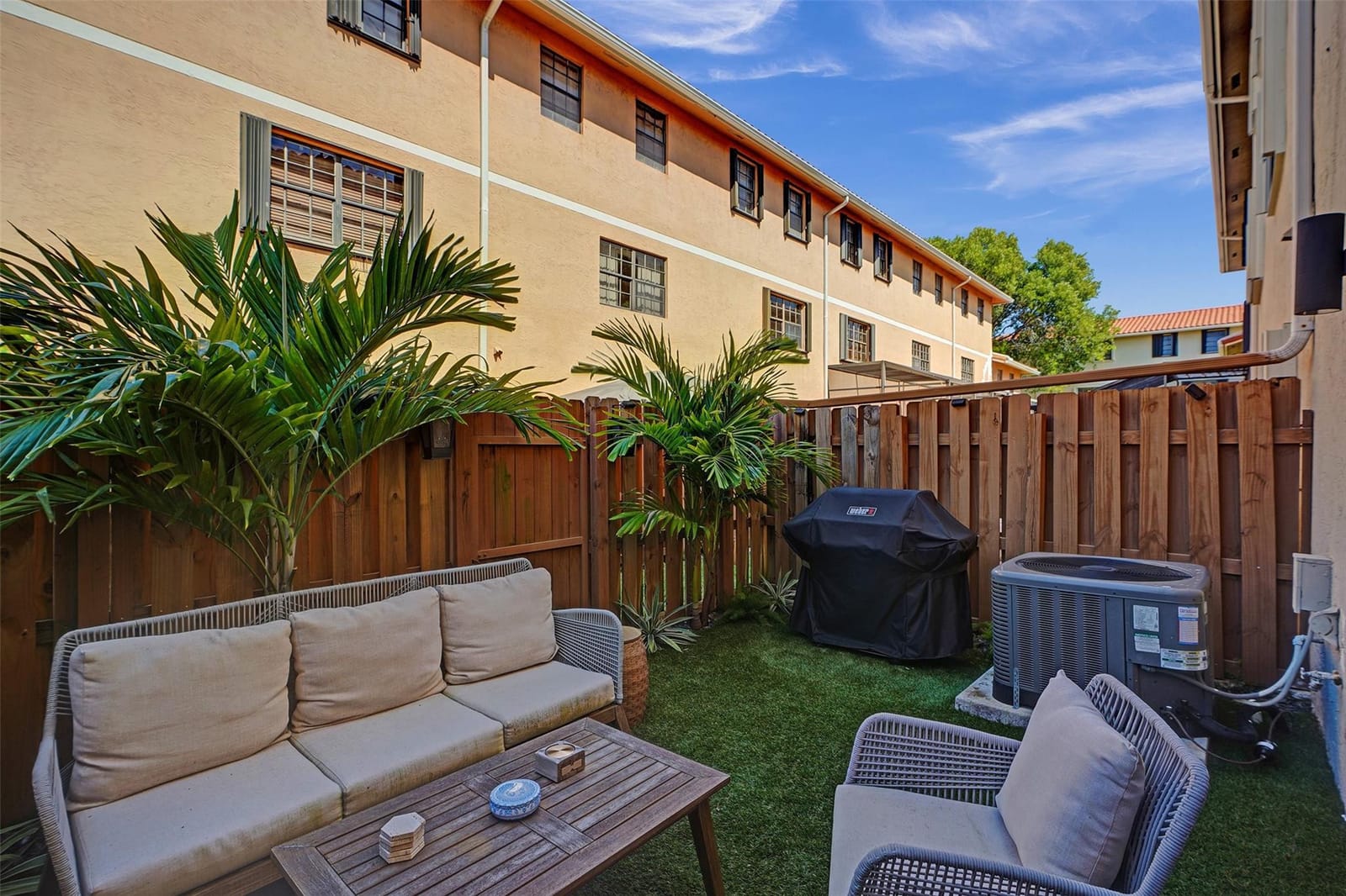 9878 Hammocks Boulevard — photo 3