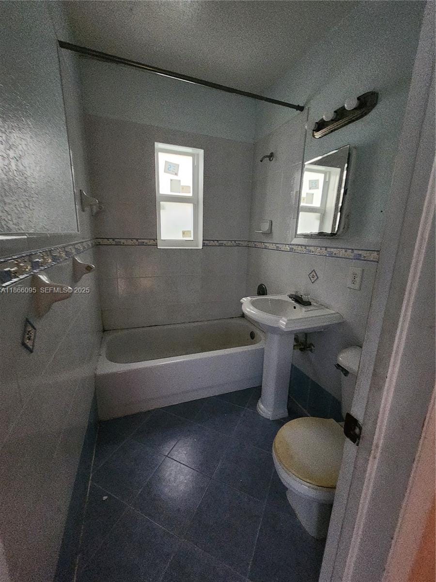 8454 NW 4th Avenue 8454, Miami, FL 33150 photo 10