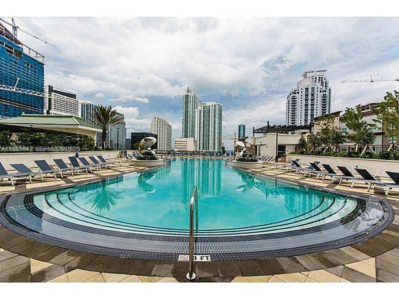999 SW 1st Avenue 1809, Miami, FL 33130 photo 13
