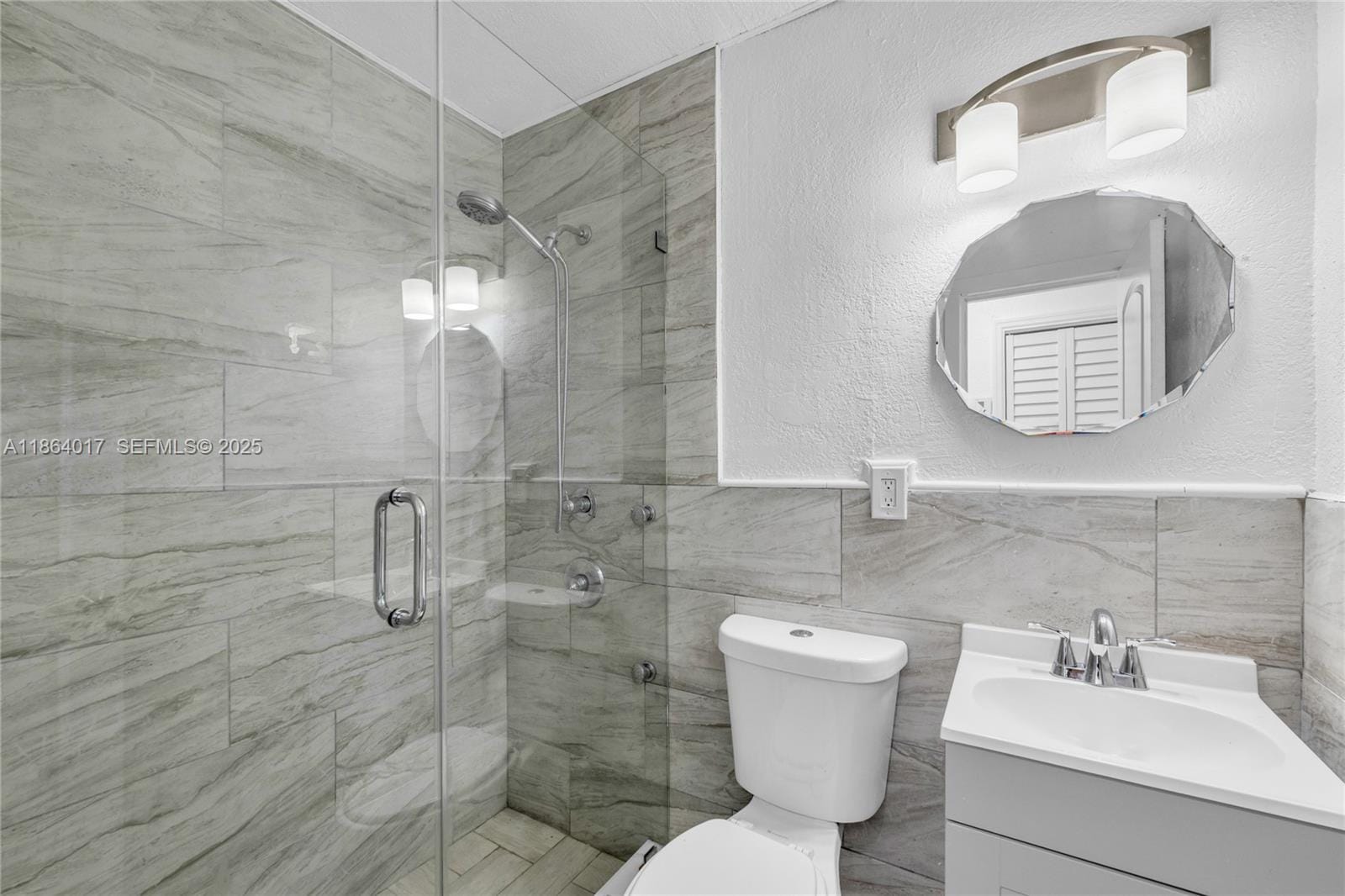 16200 NE 3rd Avenue, Miami, FL 33162 photo 23