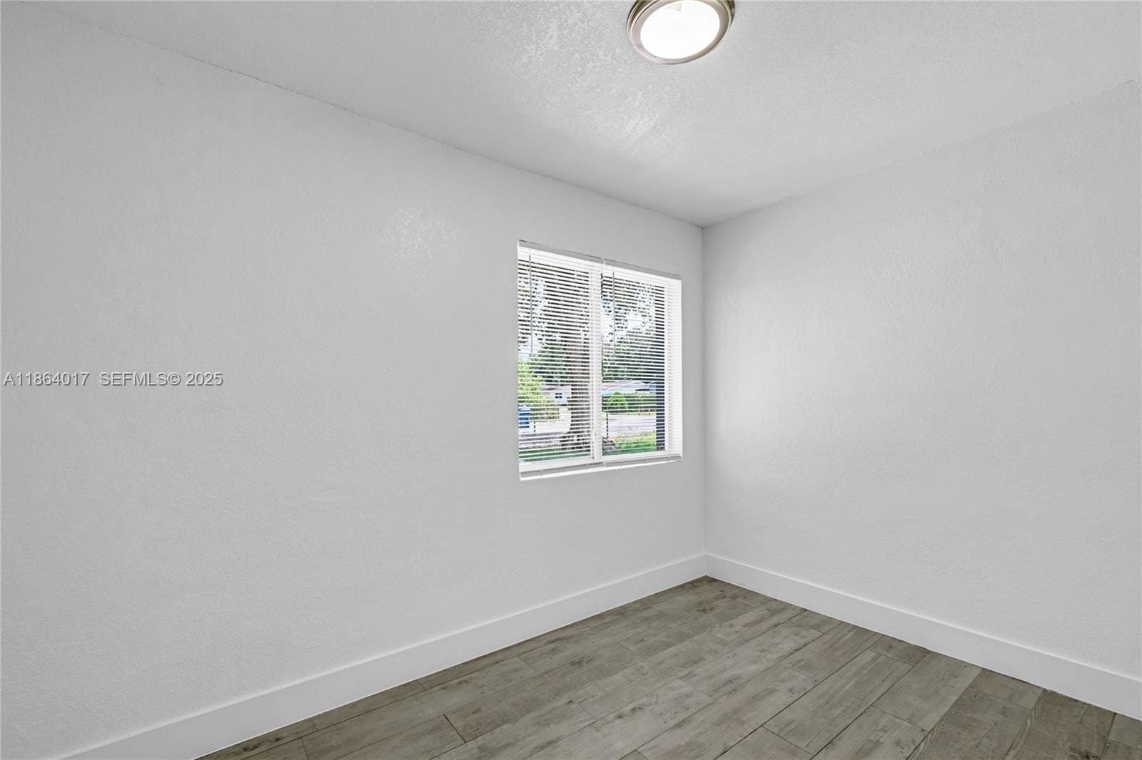 16200 NE 3rd Avenue, Miami, FL 33162 photo 25