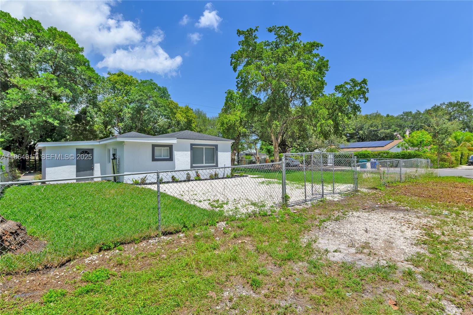 16200 NE 3rd Avenue, Miami, FL 33162 photo 29