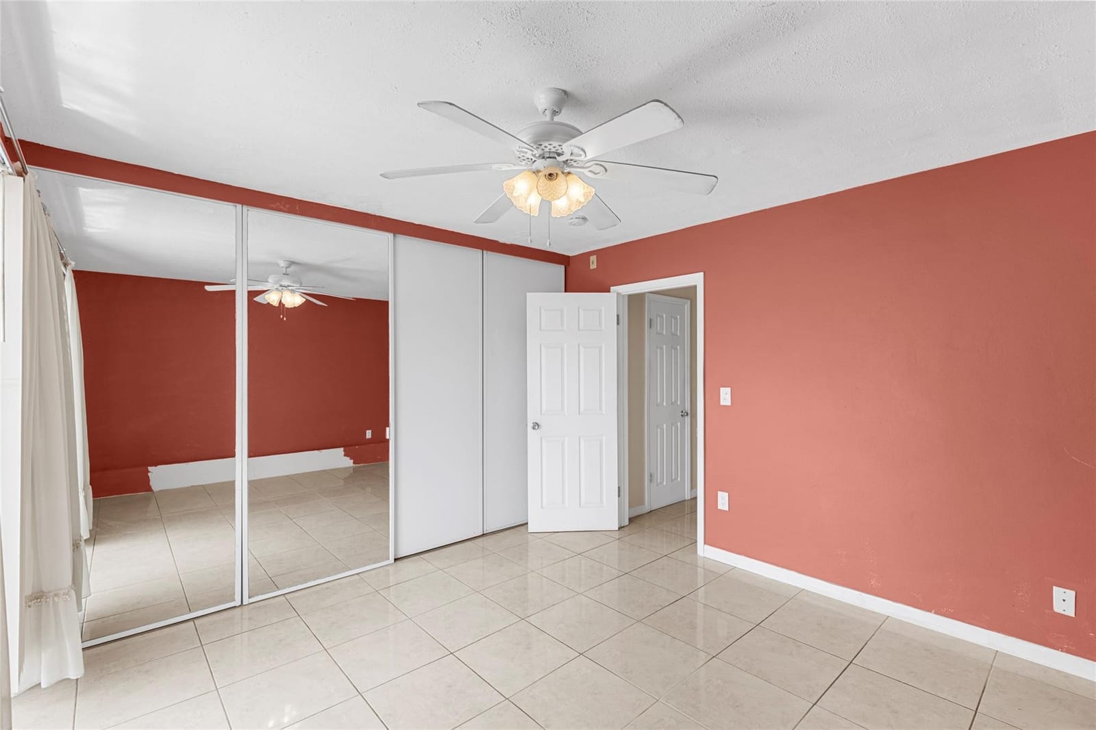 15600 NE 6th Avenue 25A, Miami, FL 33162 photo 14