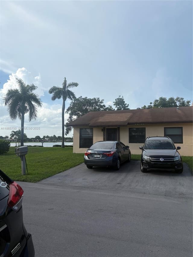 12365 SW 119th Terrace, Miami, FL 33186