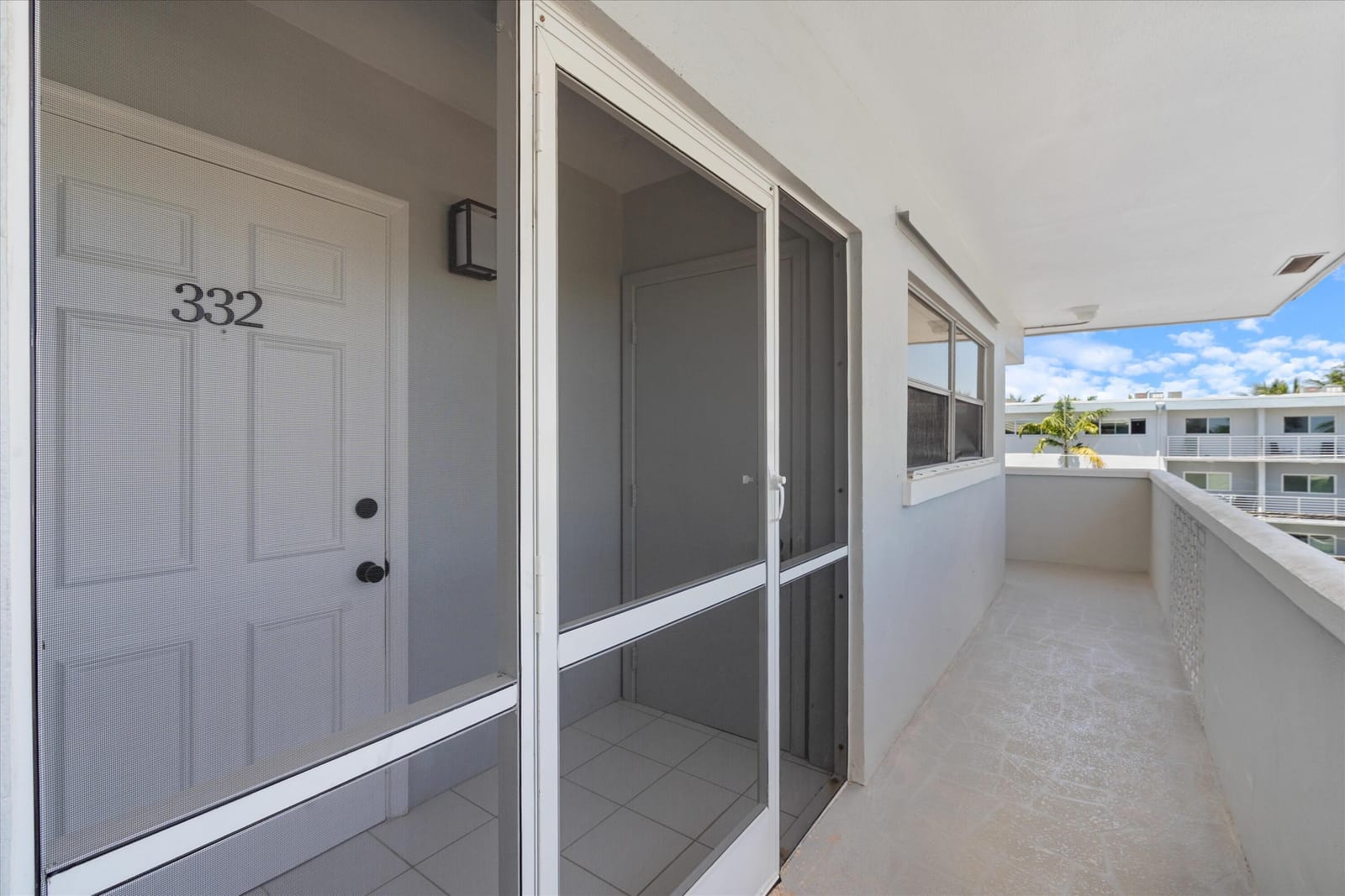 700 NE Harbour Terrace 3320 — photo 7