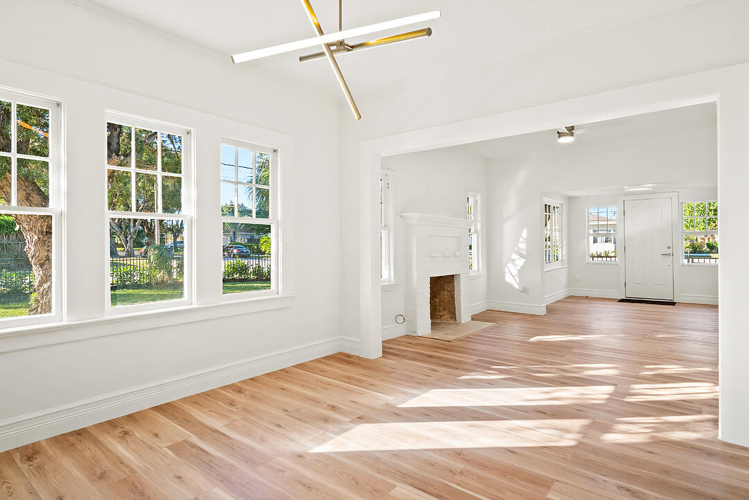 436 51st Street, West Palm Beach, FL 33407, West Palm Beach