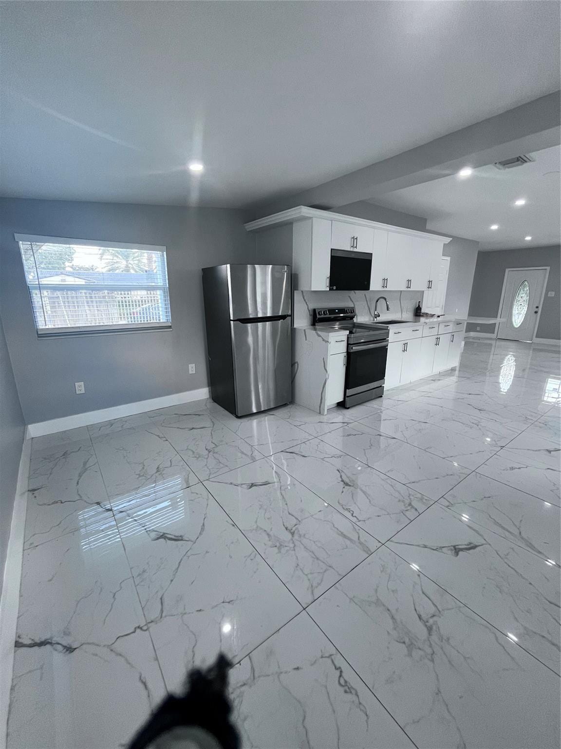 2503 Wiley Street — photo 10