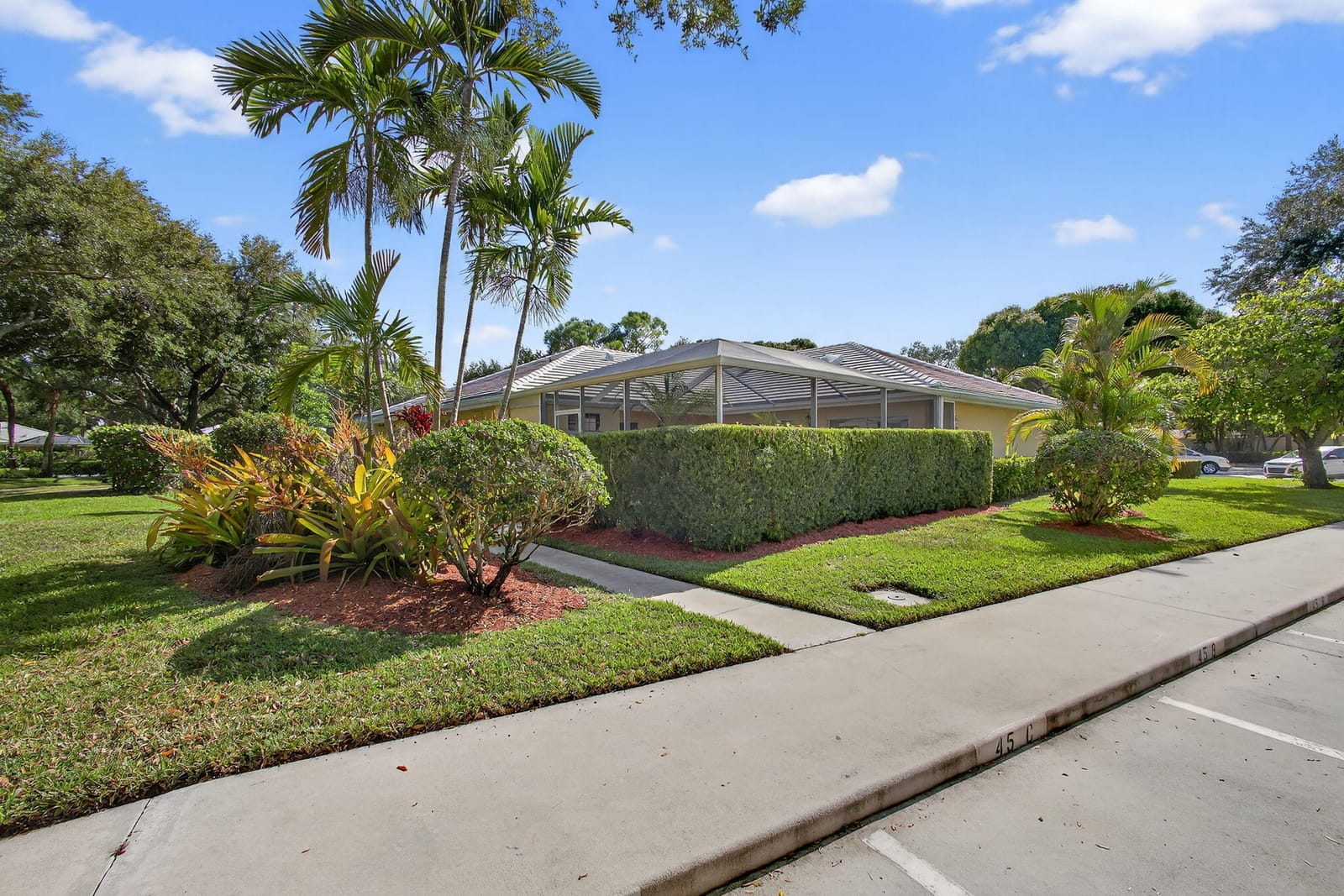 4502 Lakemont Court — photo 2