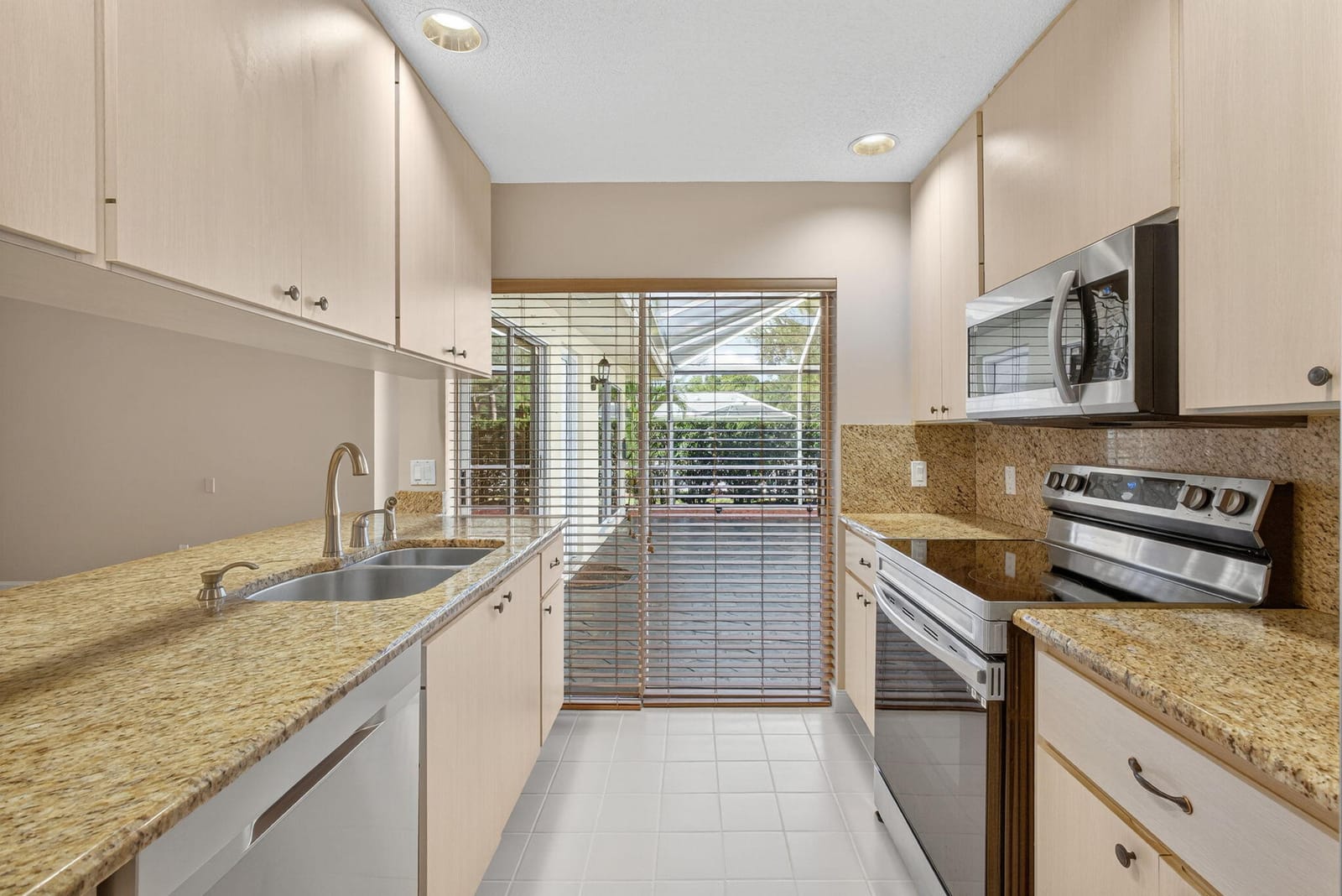 4502 Lakemont Court, Palm Beach Gardens, FL 33403 photo 16