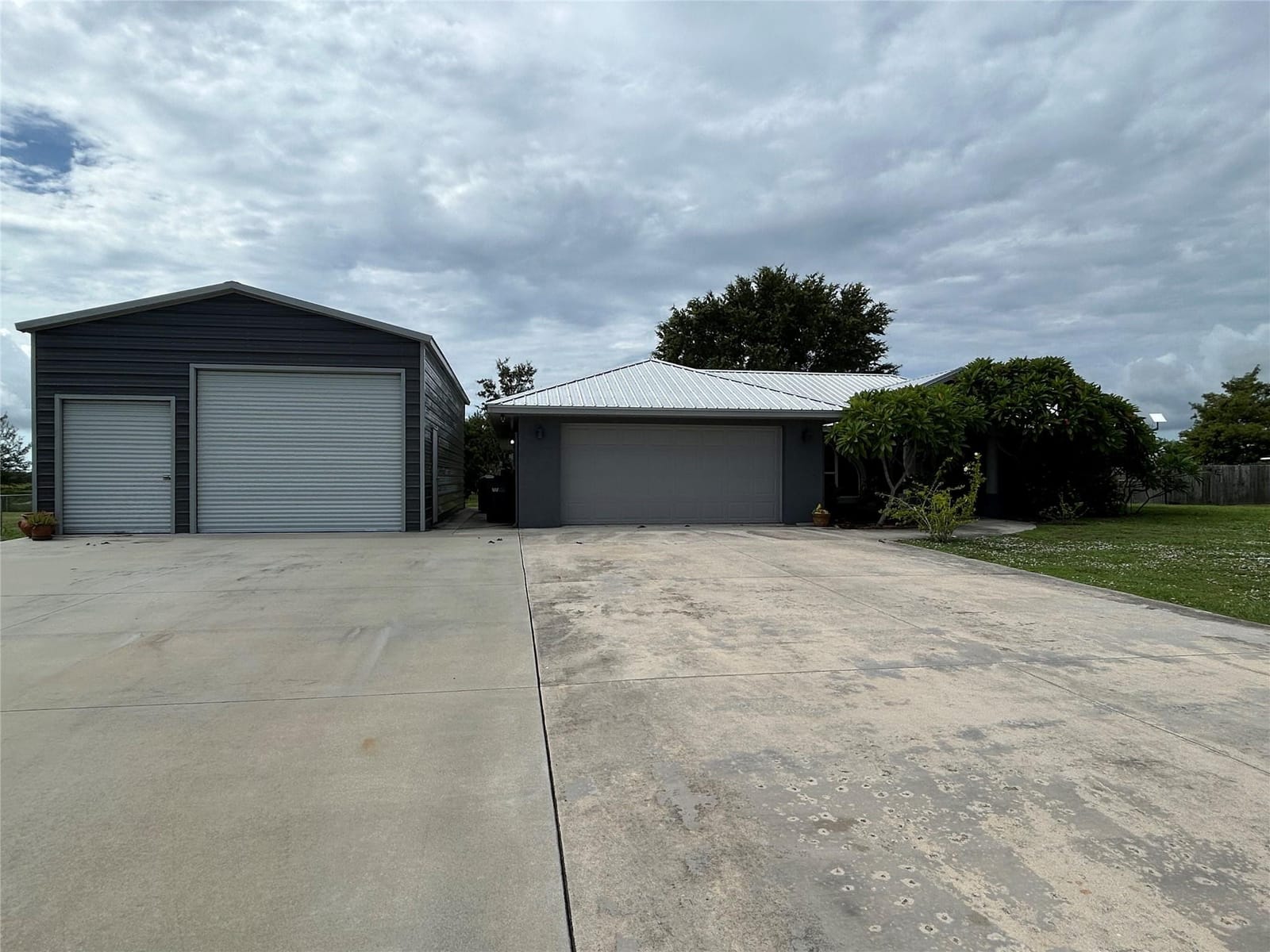 8450 SW 14th Lane — photo 5