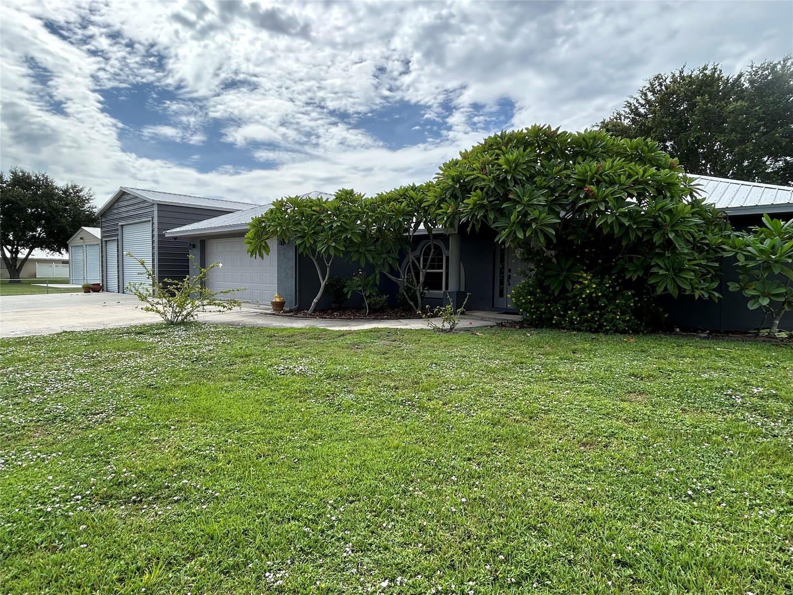 8450 SW 14th Lane — photo 6