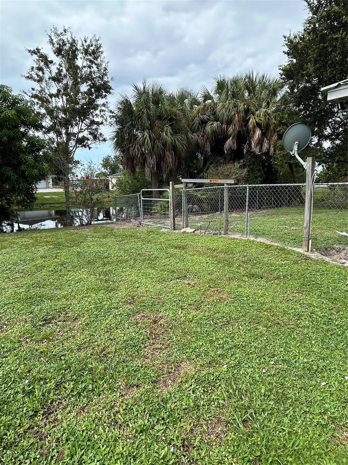 8450 SW 14th Lane — photo 9