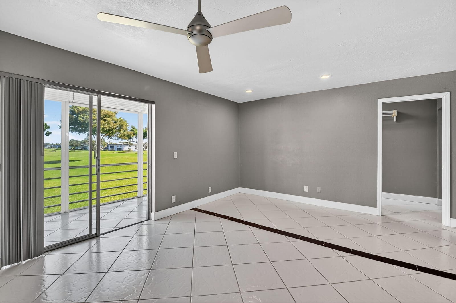 624 Flanders M, Delray Beach, FL 33484 photo 17