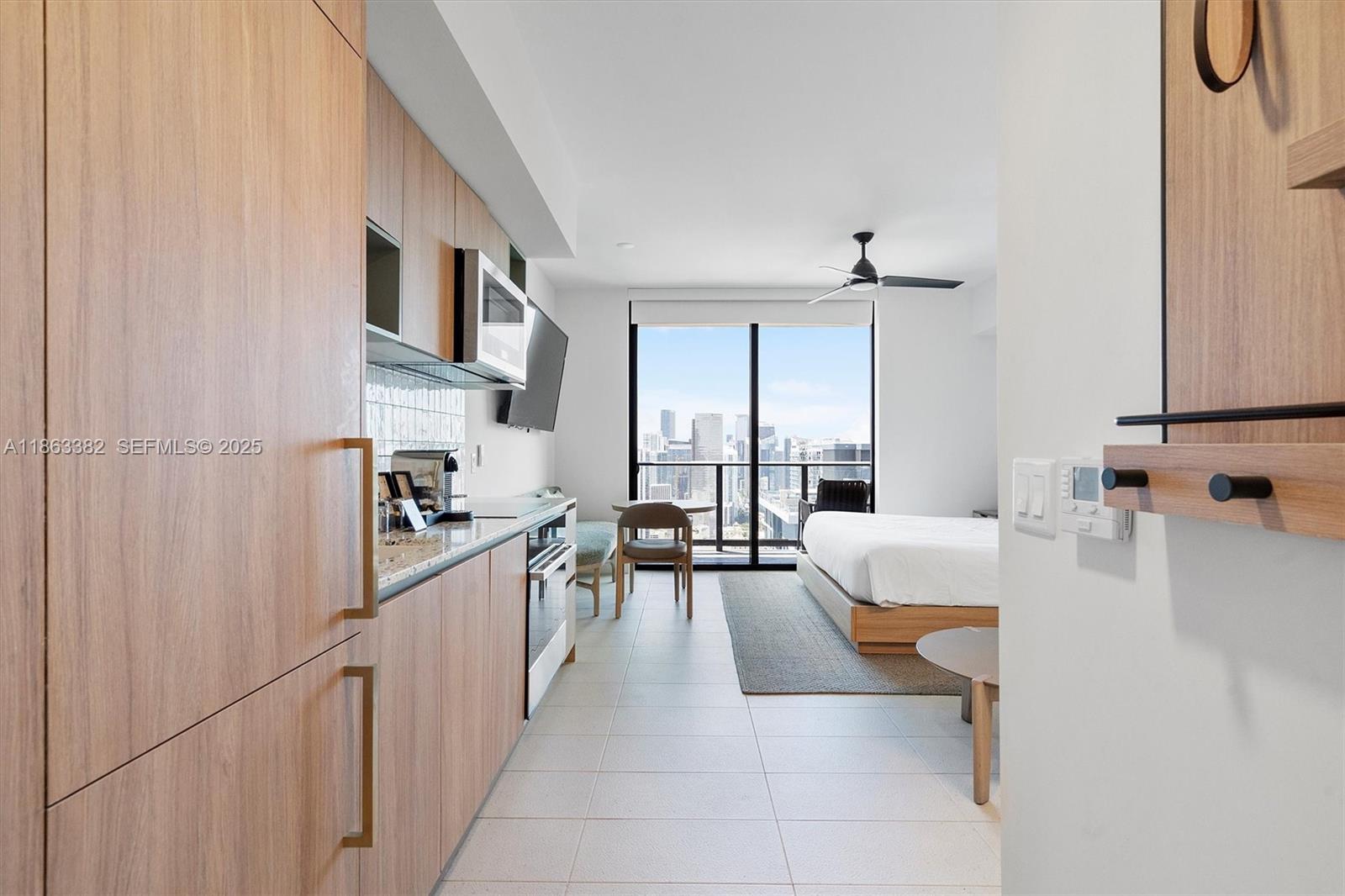 159 NE 6th Street 3806, Miami, FL 33132, Miami