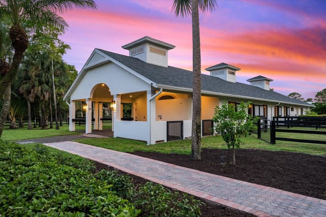 14711 Draft Horse Lane, Wellington, FL 33414