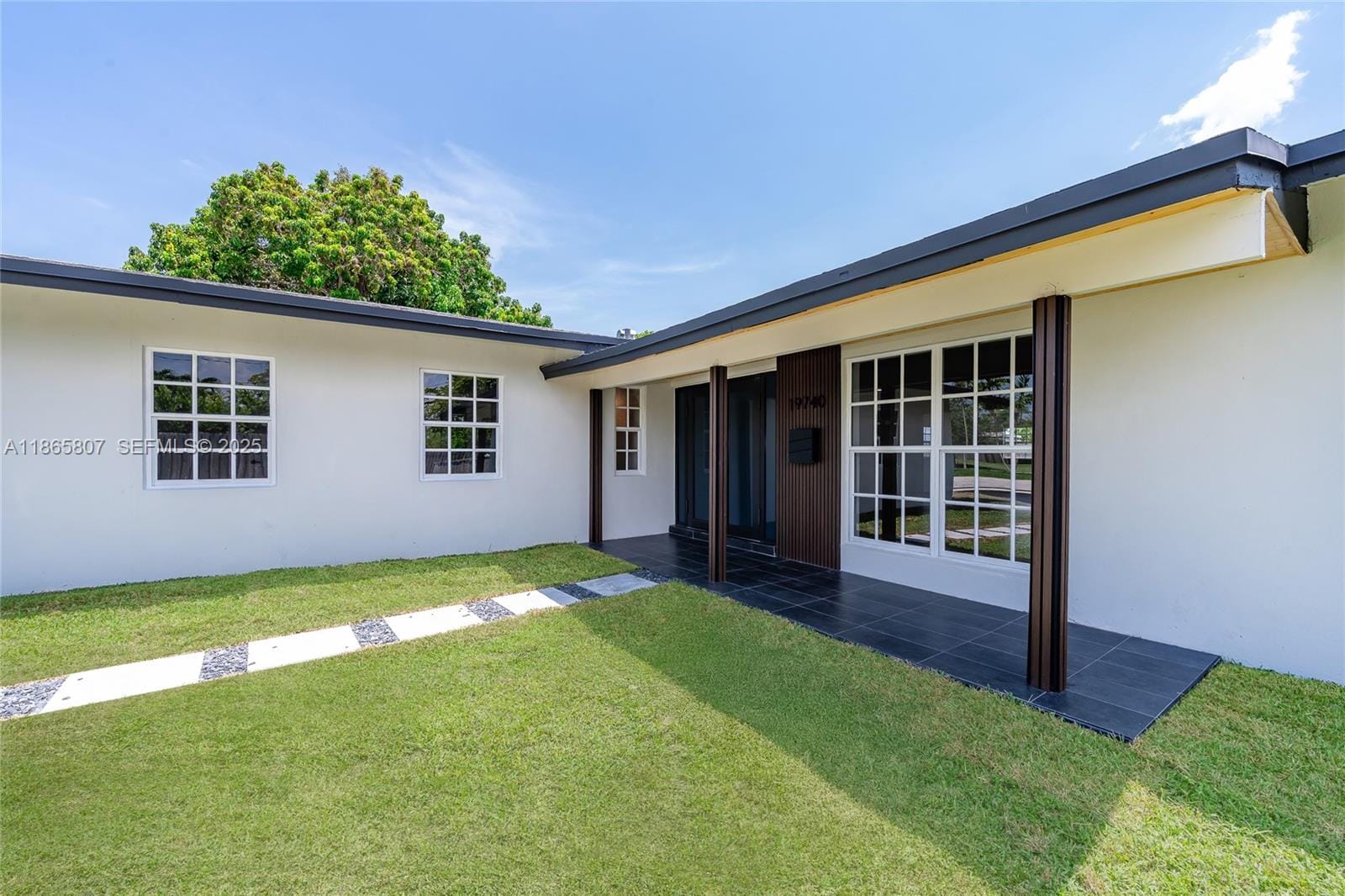 19740 SW 100th Avenue — photo 9