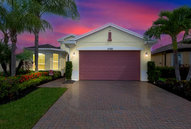 11380 SW Wyndham Way, Port St. Lucie, FL 34987