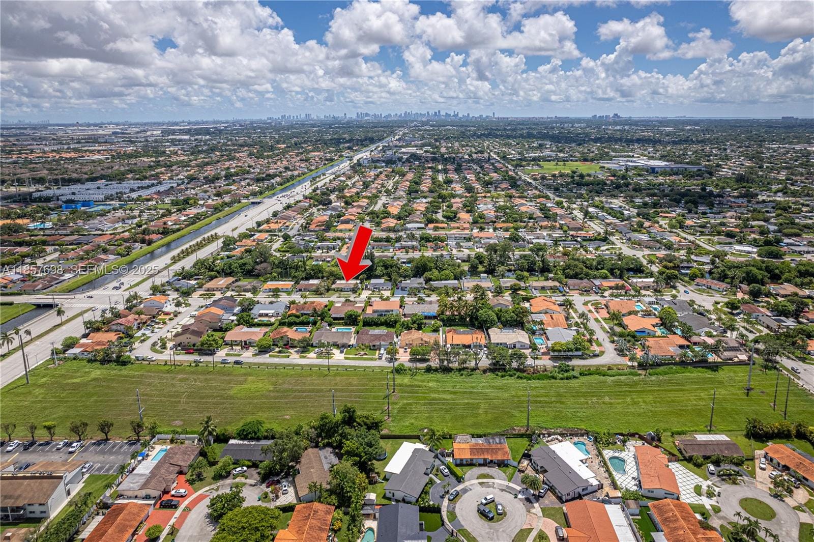 925 SW 94th Avenue, Miami, FL 33174