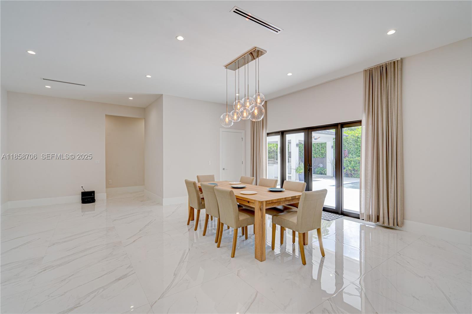 2521 SW 105th Avenue — photo 11