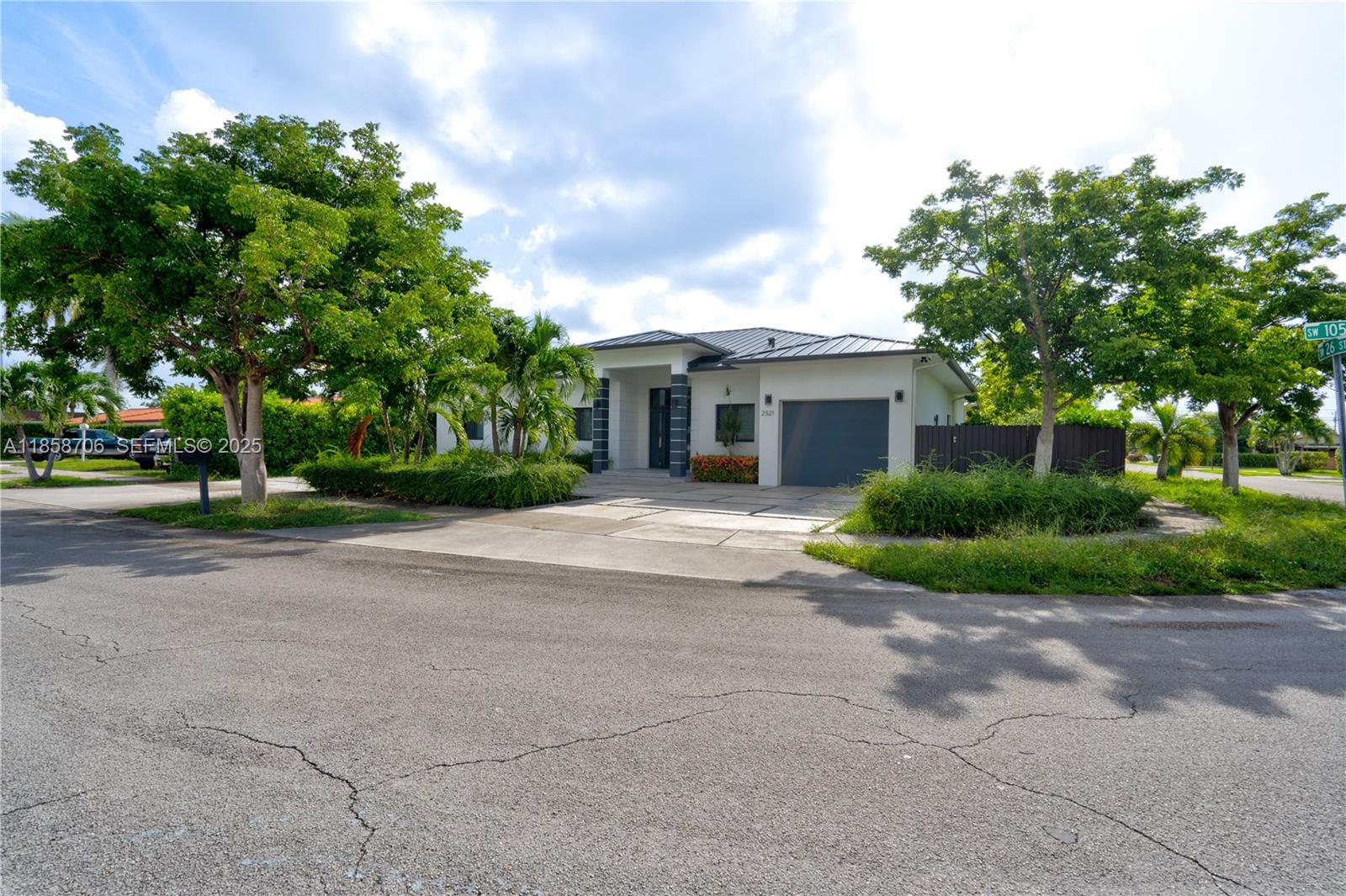2521 SW 105th Avenue, Miami, FL 33165 photo 30