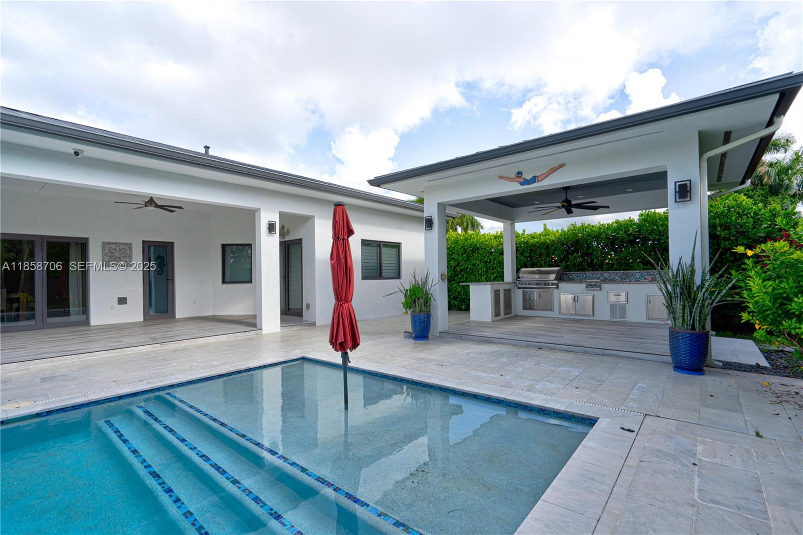 2521 SW 105th Avenue, Miami, FL 33165, Miami