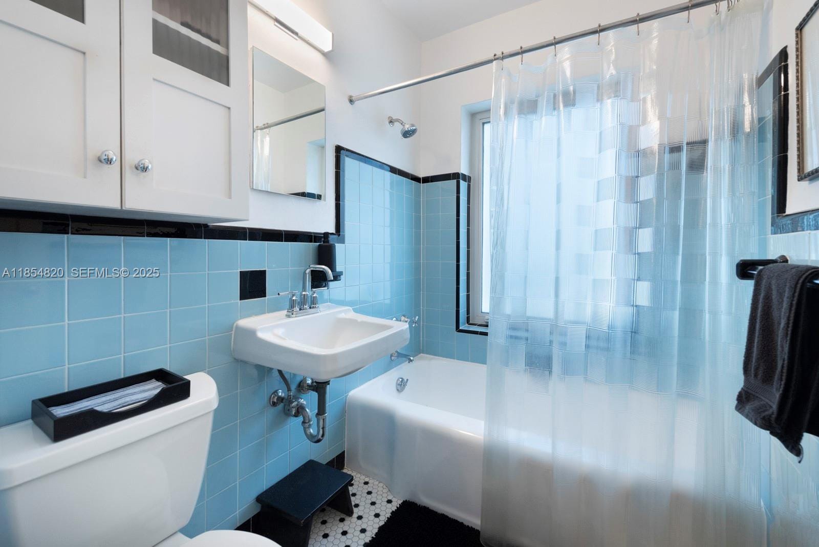 855 NE 111th Street, Biscayne Park, FL 33161 photo 20