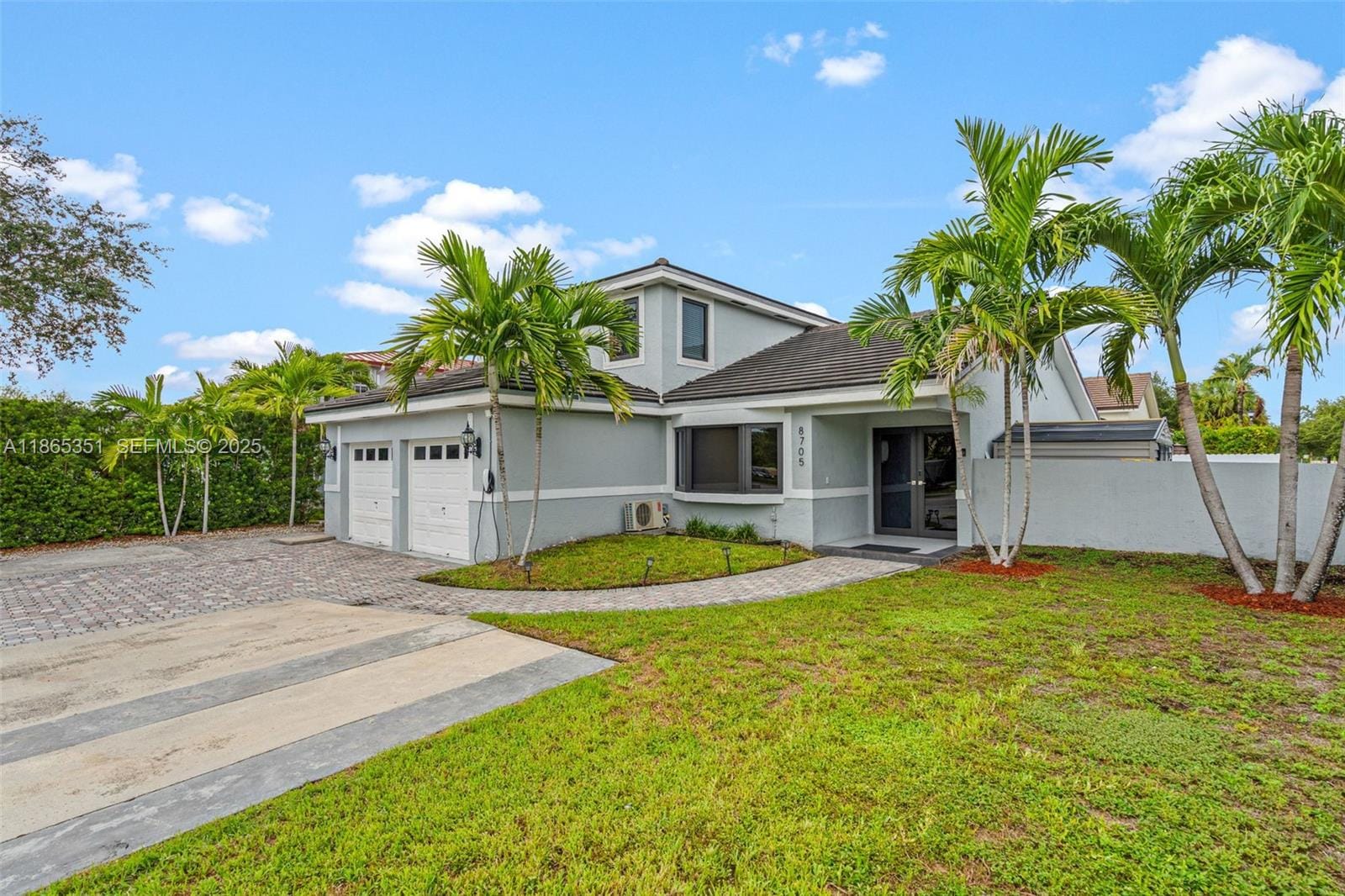 8705 NW 150th Terrace, Miami Lakes, FL 33018 photo 3