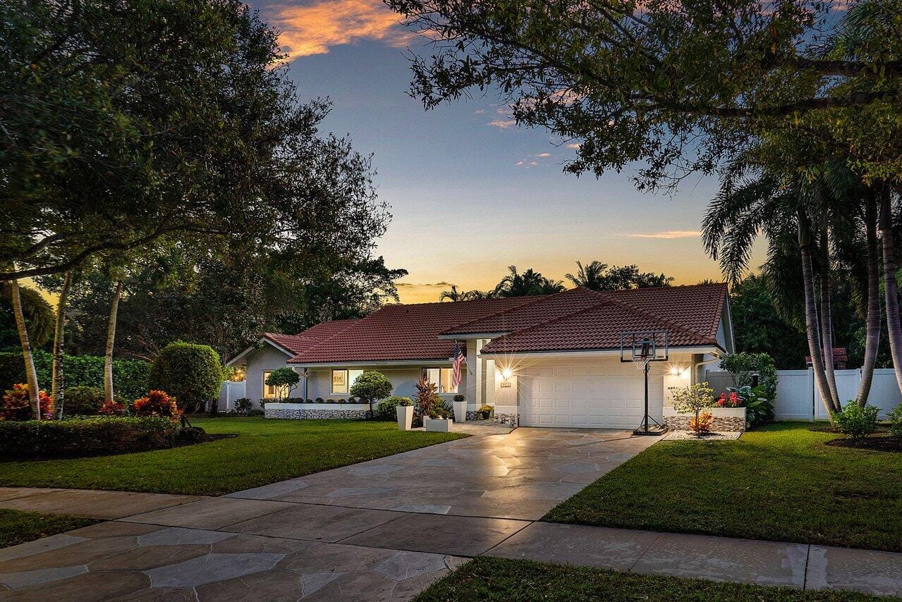 3010 Salerno Way — photo 3