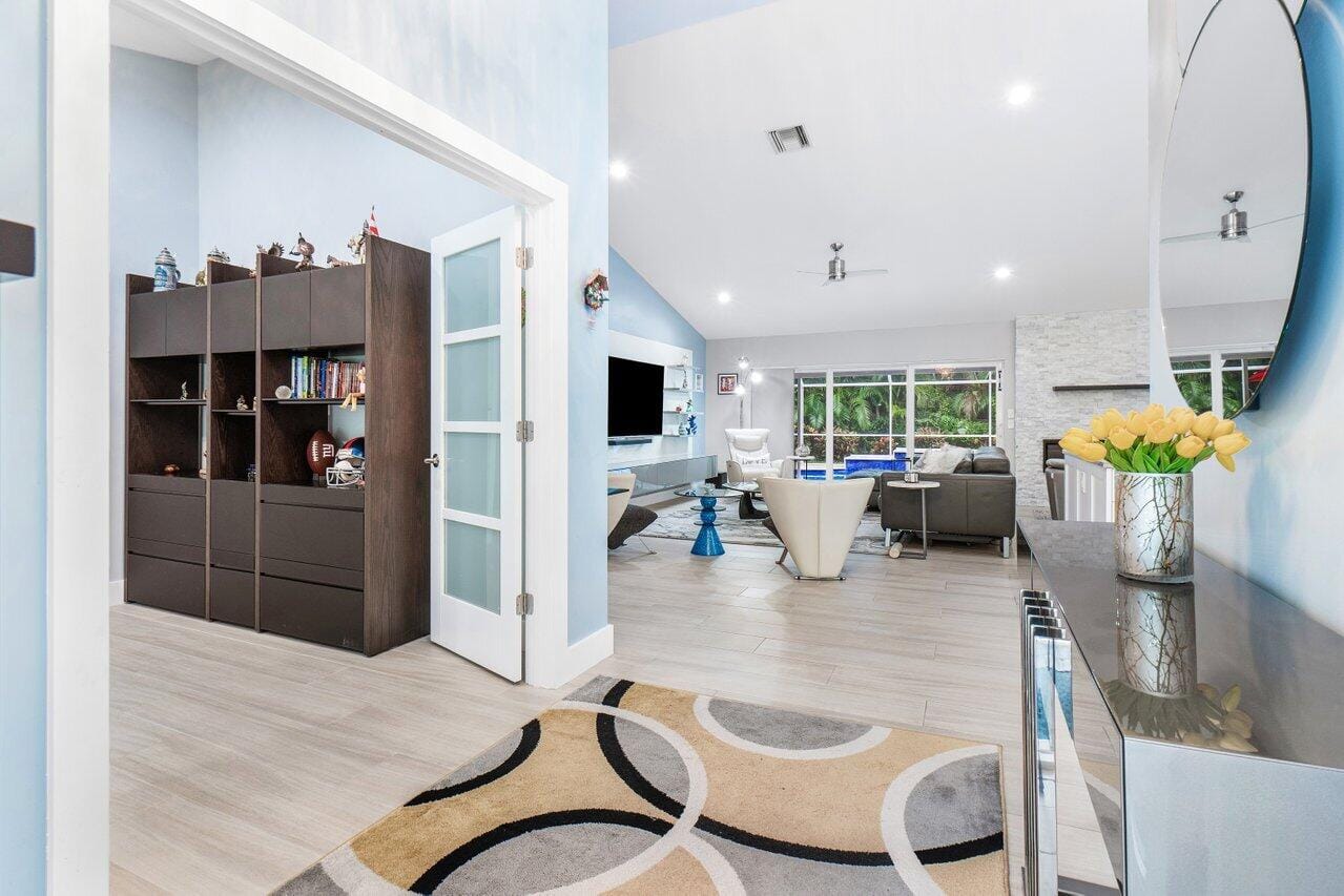 3010 Salerno Way — photo 5