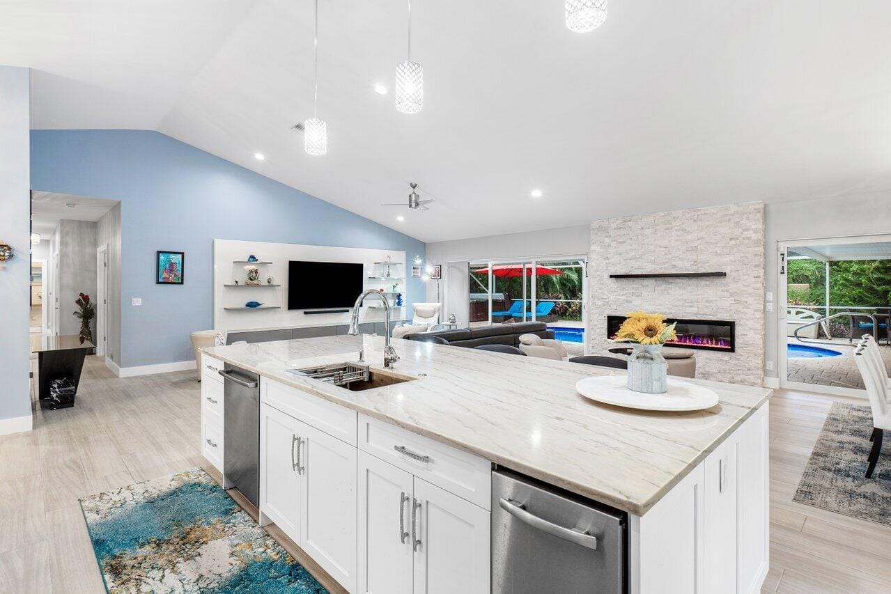 3010 Salerno Way — photo 7