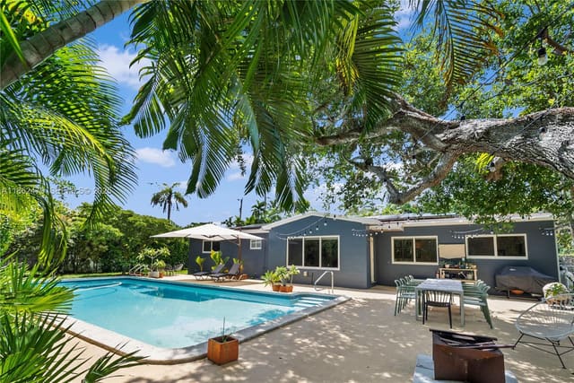 6601 SW 64th Street, sold in Nuevo Mundo, South Miami, FL