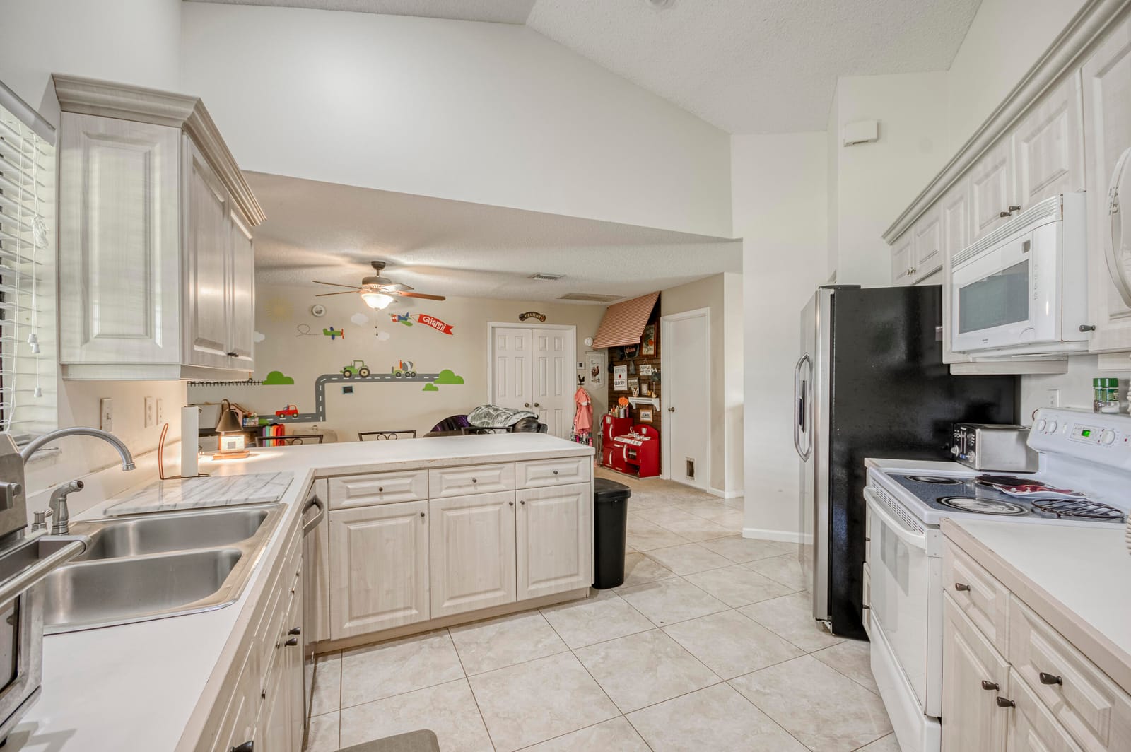 122 Heron Parkway, Royal Palm Beach, FL 33411 photo 6