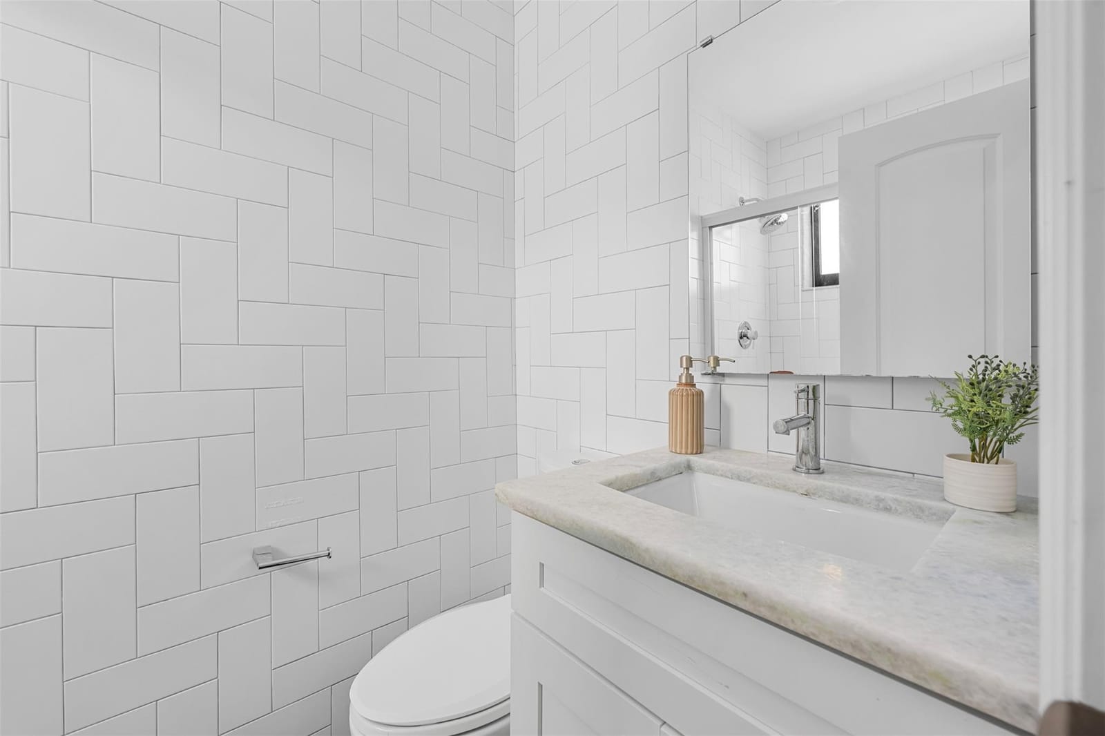 1304 Orange Isle, Fort Lauderdale, FL 33315 photo 27