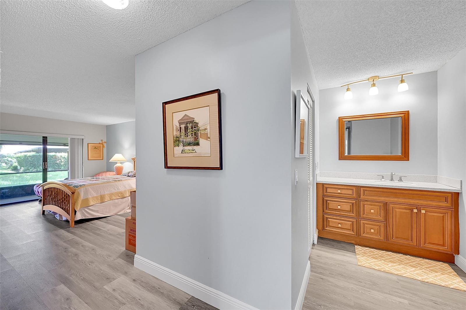 37 Lakeside Circle 194, Sunrise, FL 33326 photo 18