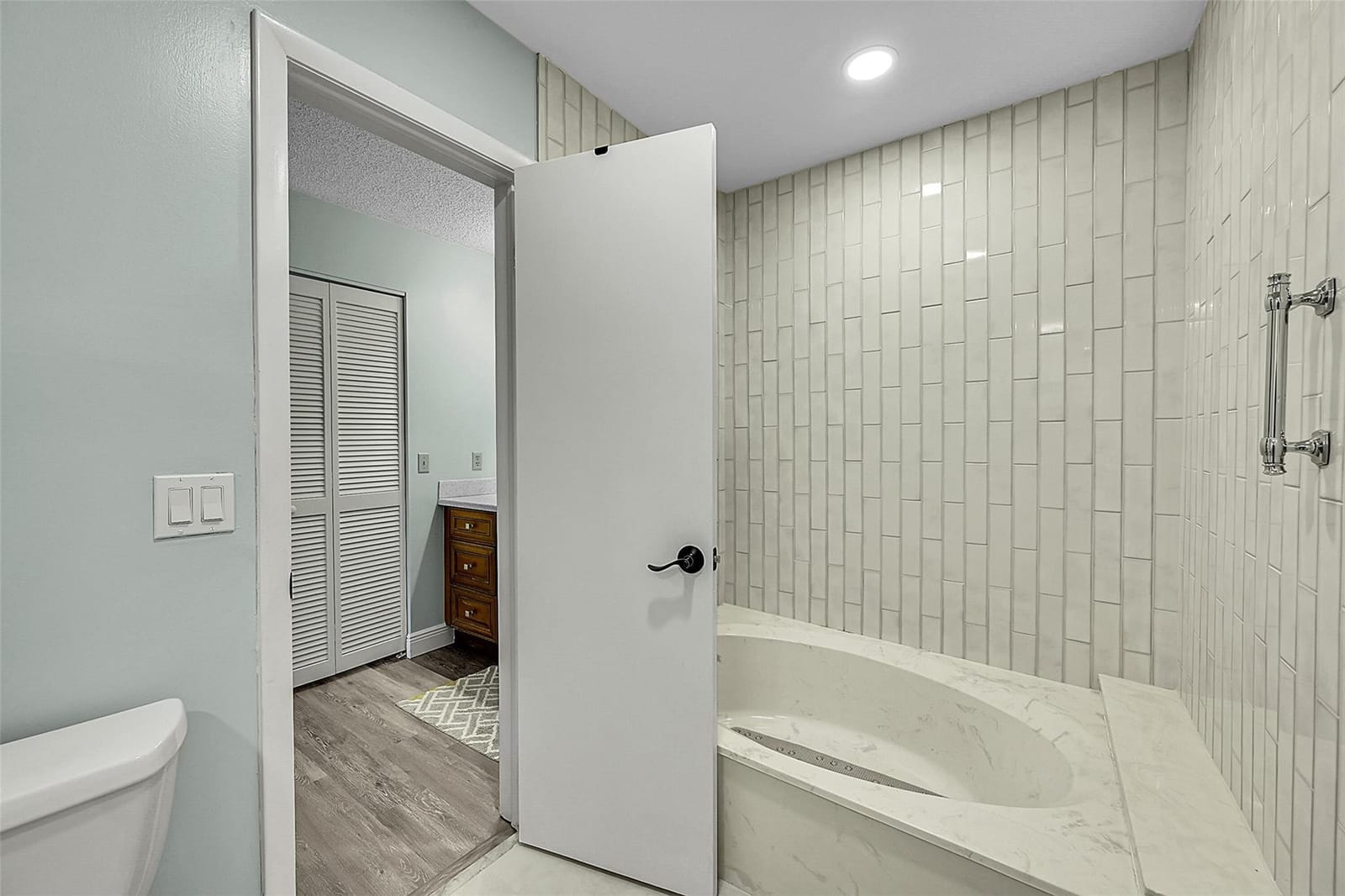 37 Lakeside Circle 194, Sunrise, FL 33326 photo 26