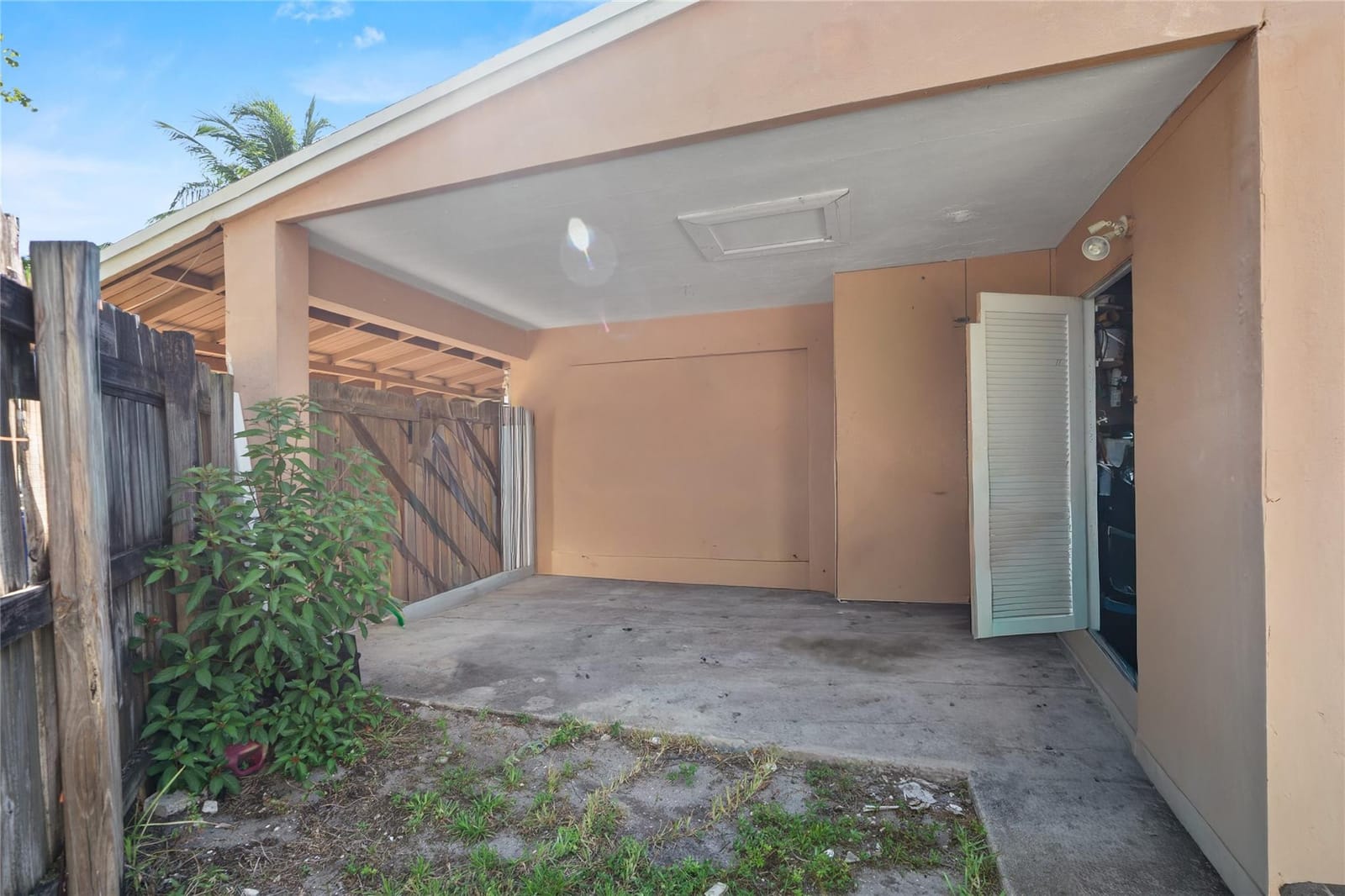 2481 NE 15th Avenue, Pompano Beach, FL 33064 photo 17