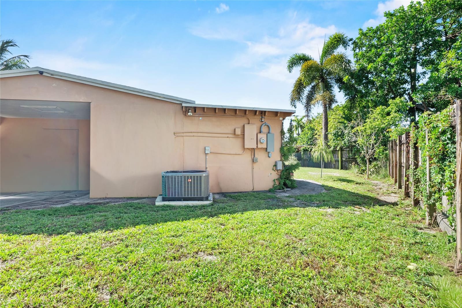 2481 NE 15th Avenue, Pompano Beach, FL 33064 photo 25