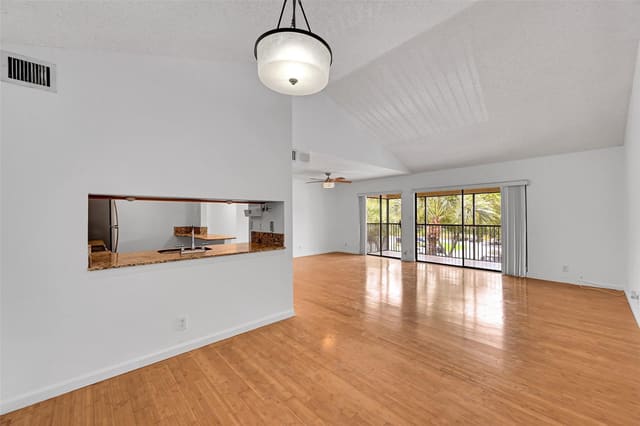 3007 N Oakland Forest Drive 302, sold in Oakland Forest Club Condo, Oakland Park, FL