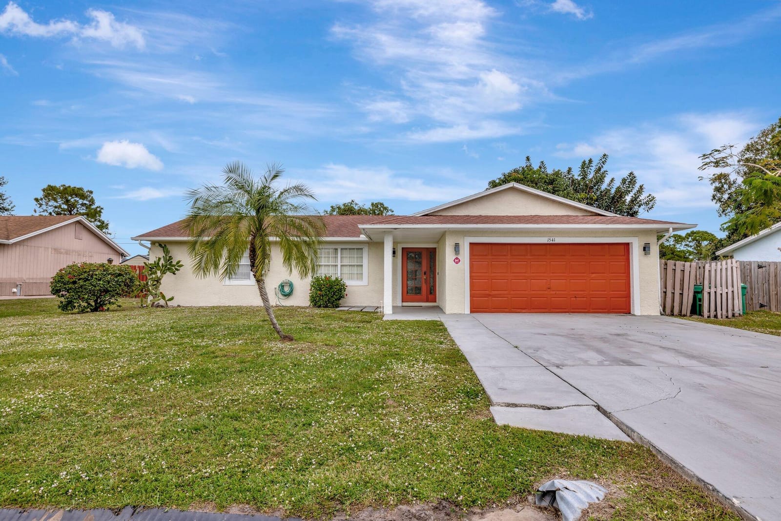 1541 SE Minorca Avenue, Port St. Lucie, FL 34952