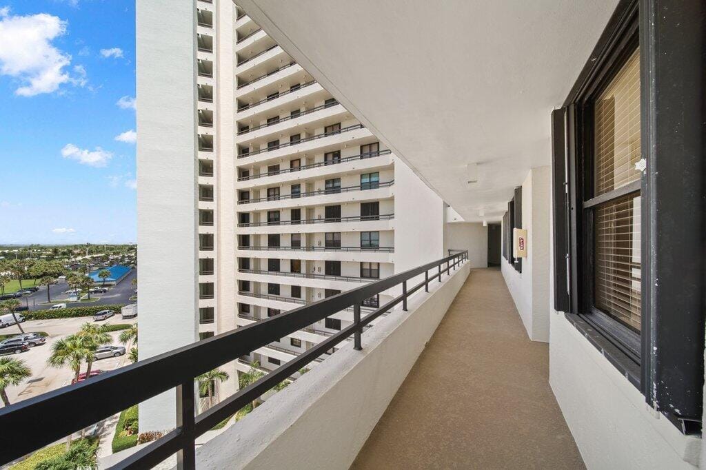 9650 S Ocean Drive 608 — photo 4