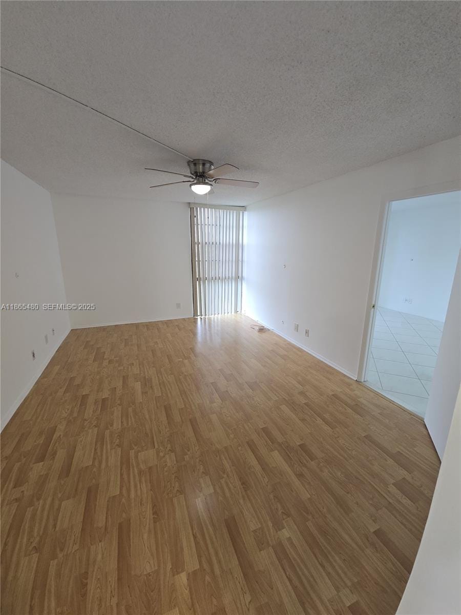 20500 W Country Club Drive 614, Aventura, FL 33180 photo 8