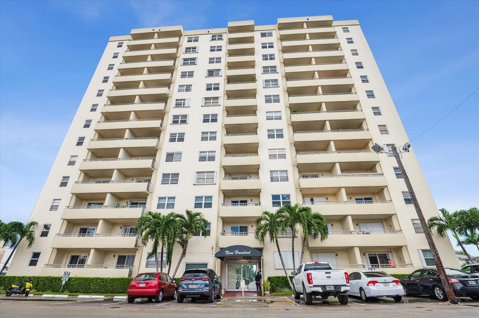 900 NE 18th Avenue 208, Fort Lauderdale, FL 33304