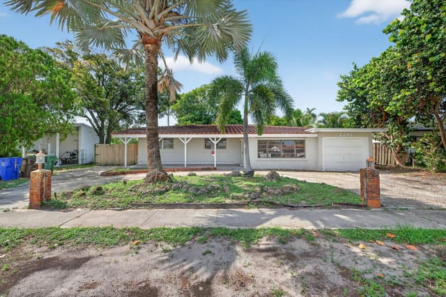 2248 SW 14th Court, Fort Lauderdale, FL 33312